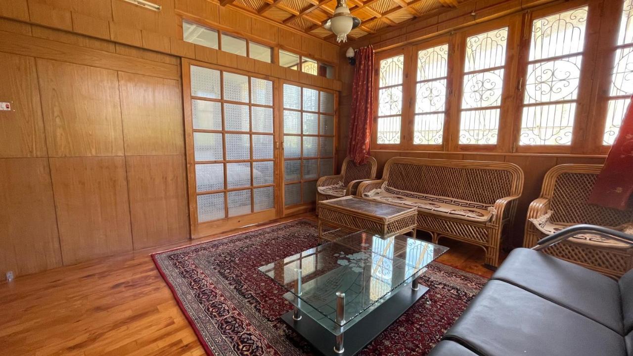 The Willow House レー エクステリア 写真