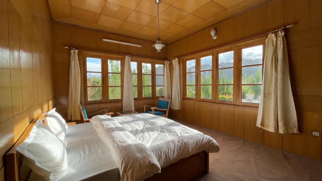 The Willow House レー エクステリア 写真